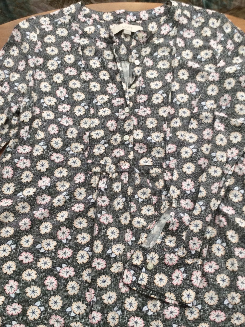 Ladies loft long sleeve blouse